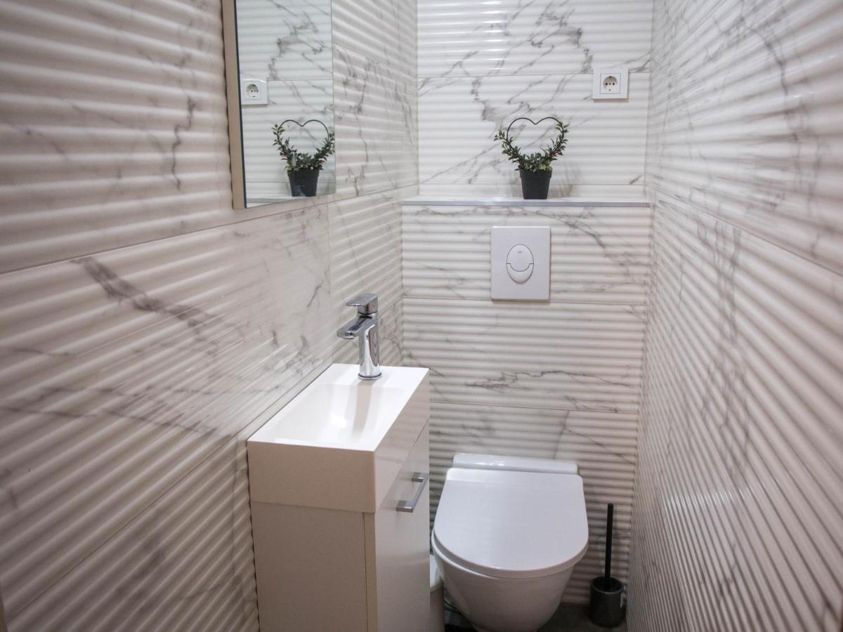 Apartman Adeari Zagreb Extérieur photo
